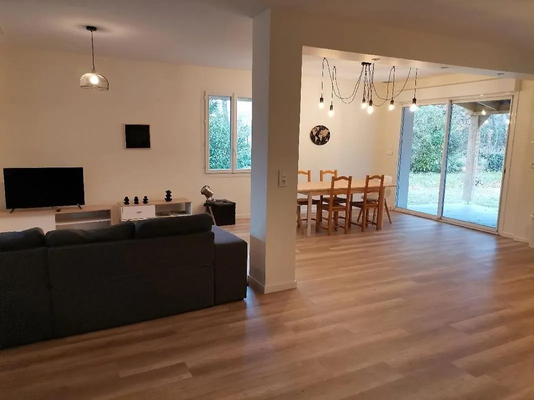 Les Mimosas Villa Ruoms Holiday home